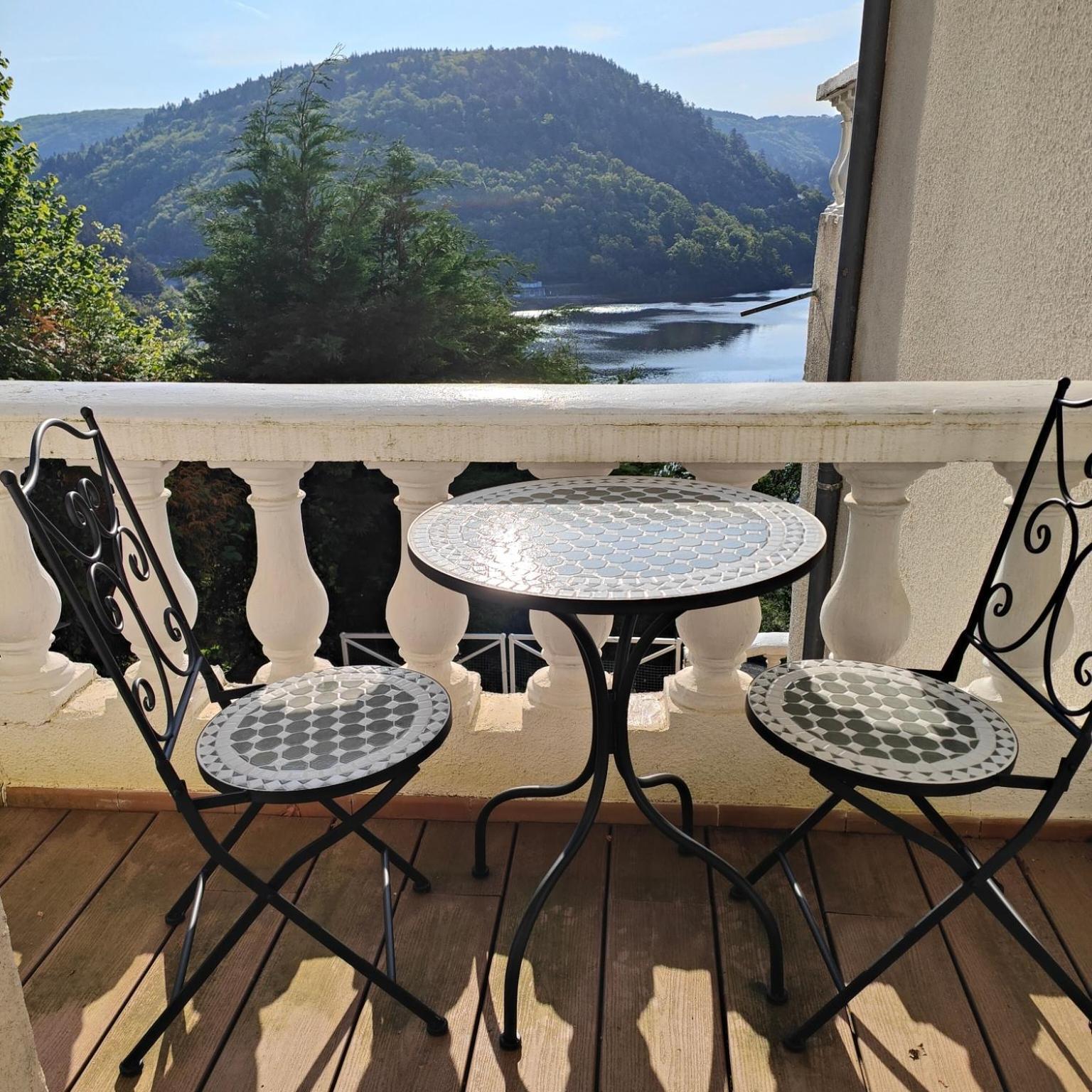 Ma Villa Au Bord De L'Eau Miremont  ภายนอก รูปภาพ