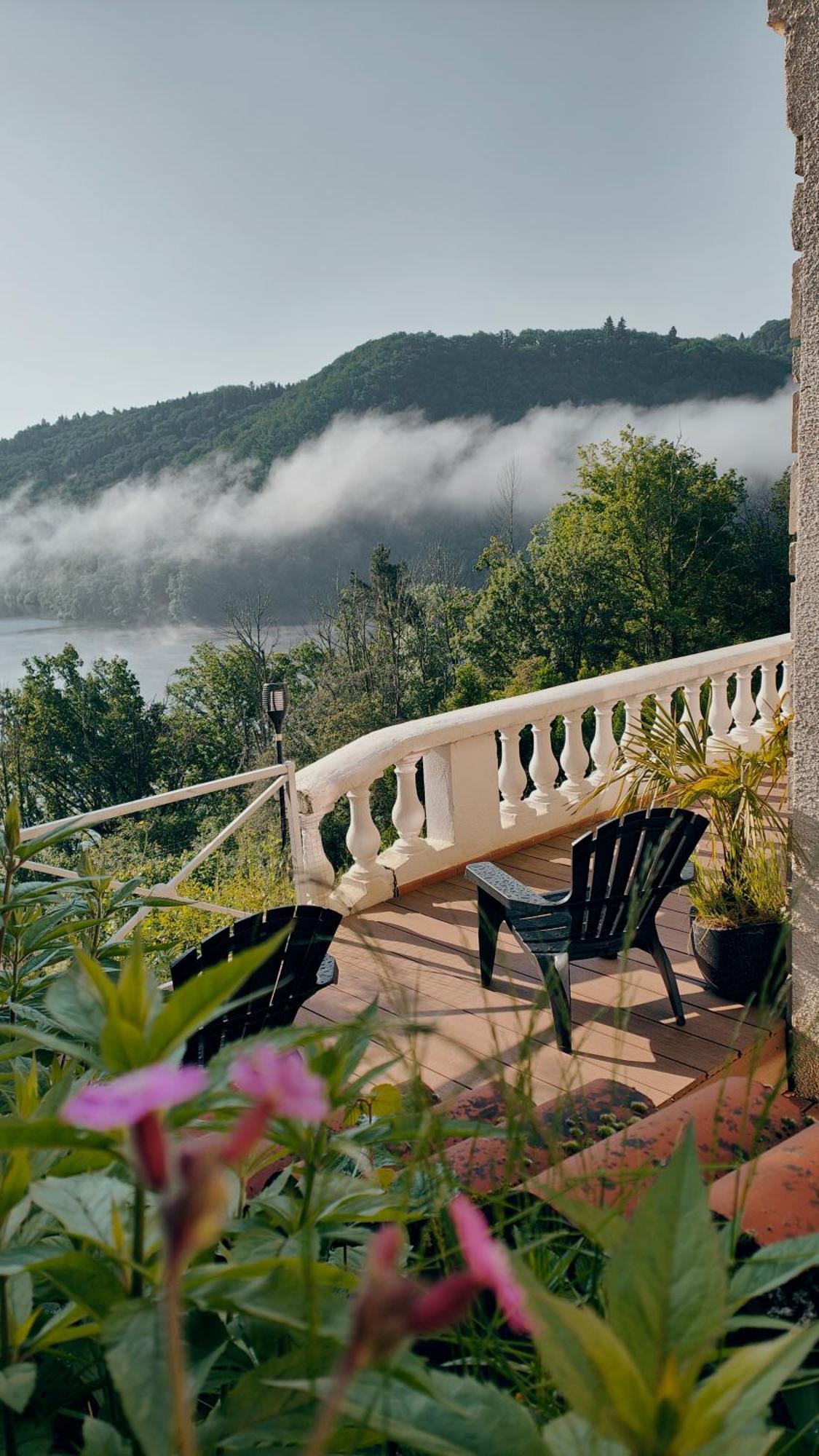 Ma Villa Au Bord De L'Eau Miremont  ภายนอก รูปภาพ
