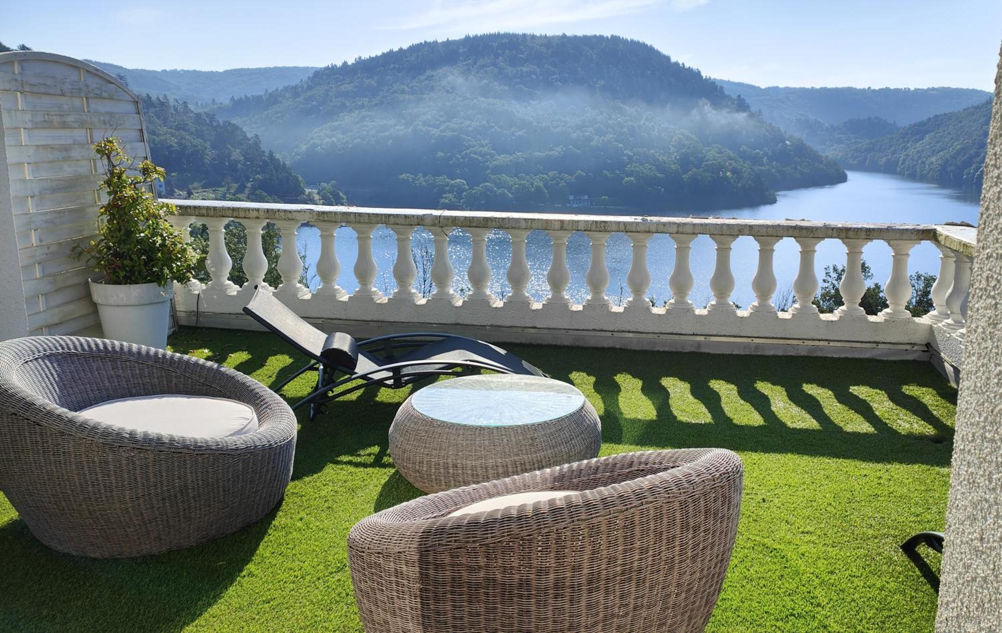 Ma Villa Au Bord De L'Eau Miremont  ภายนอก รูปภาพ